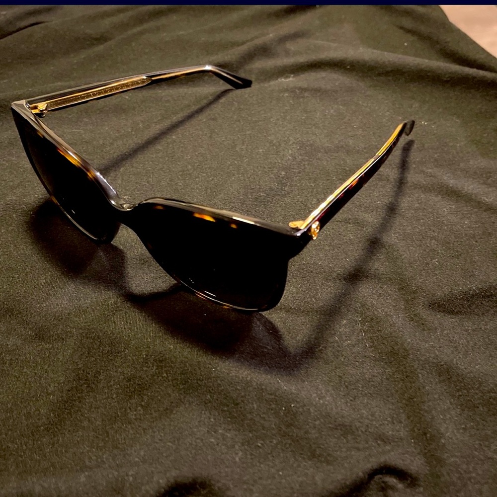 Authentic Gucci Sunglassed